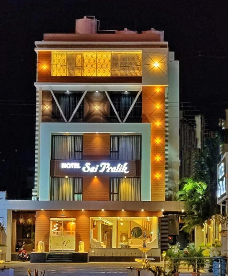 Hotel Sai Pratik, Newly Built Up, Complimentary Shuttle To The Temple Shirdi Exterior foto